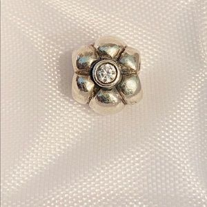 Pandora flower / CZ charm